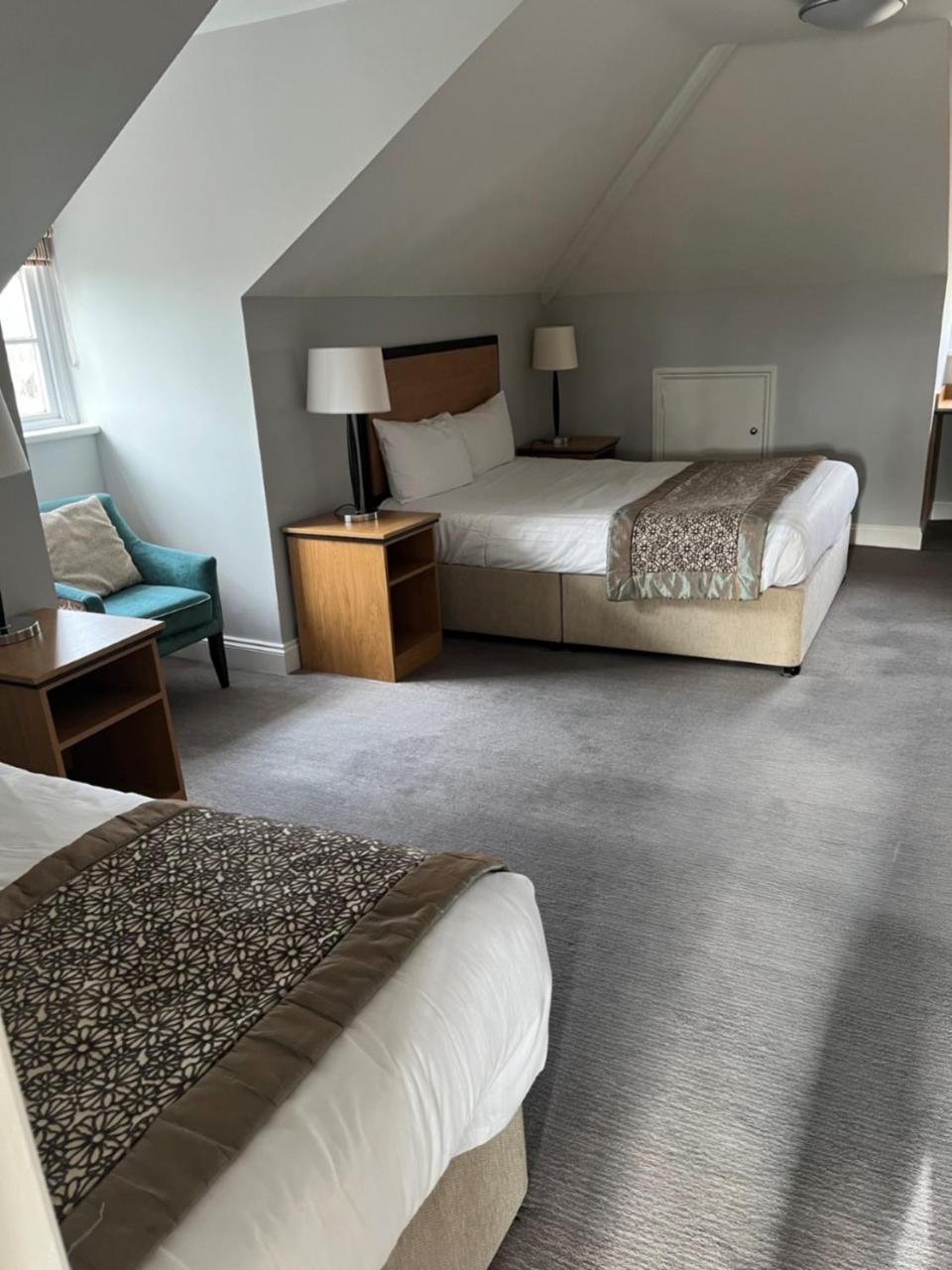 The Riverside House Hotel Mildenhall Esterno foto